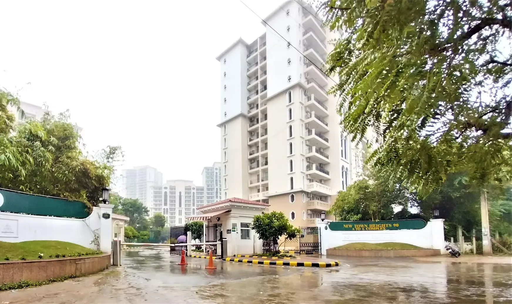 DLF Regal Gardens gallery