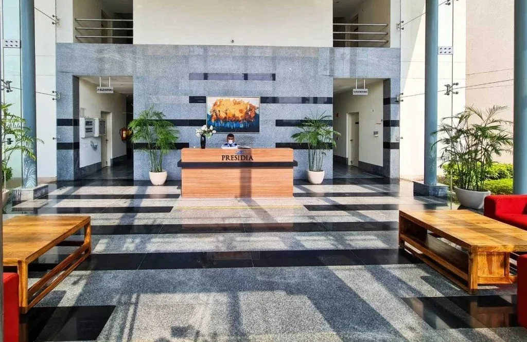 Pioneer Presidia gallery